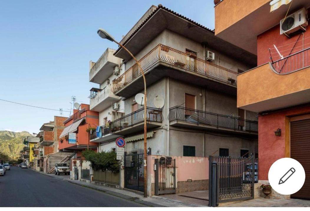 Casa Pafumi Apartman Giardini Naxos Kültér fotó